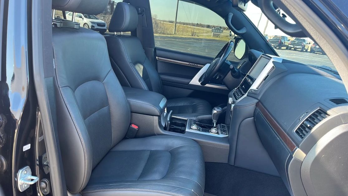 2021 Toyota Land Cruiser Heritage Edition - 3