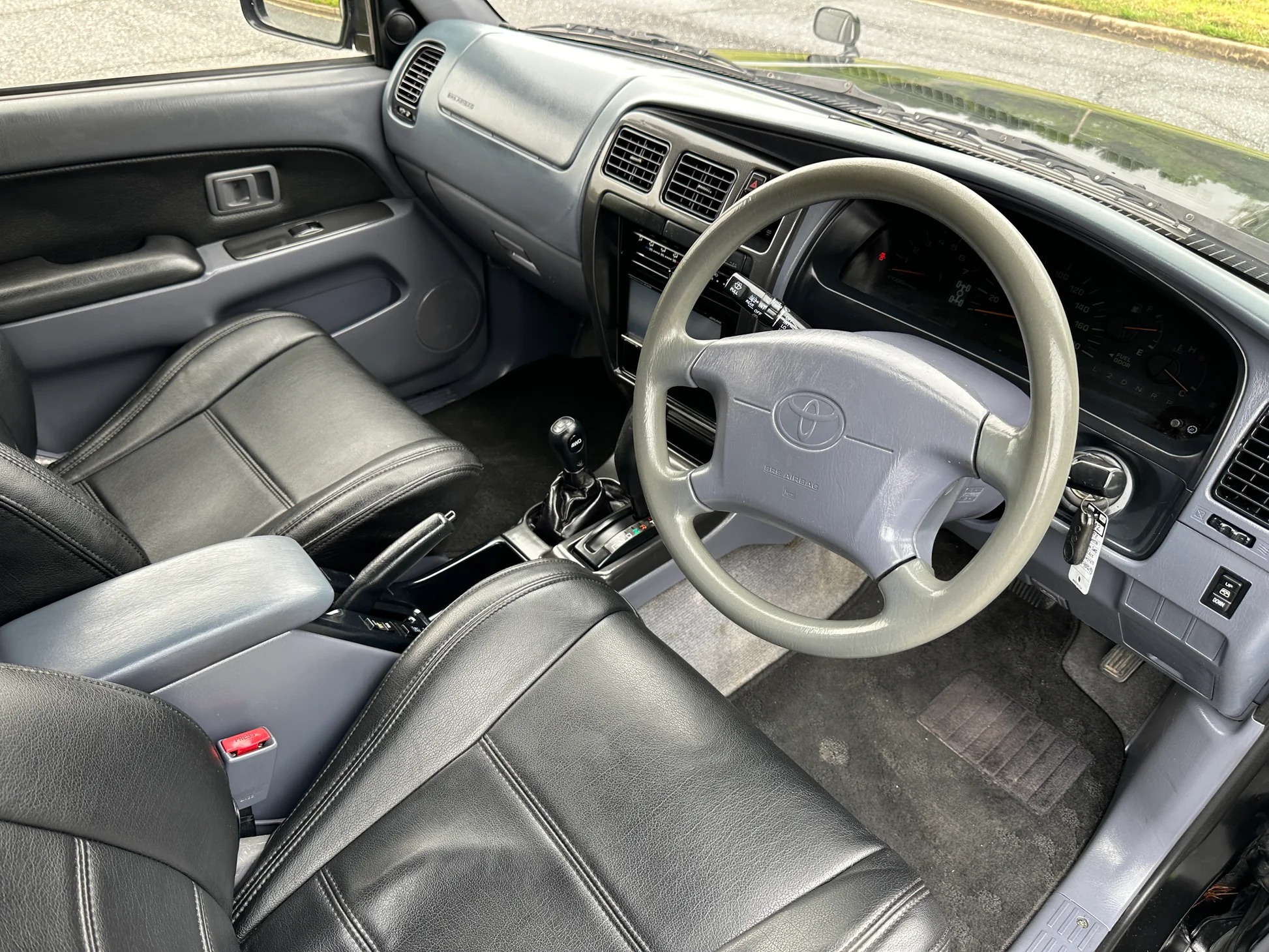 1998 Toyota Hilux Surf SSR-X Limited