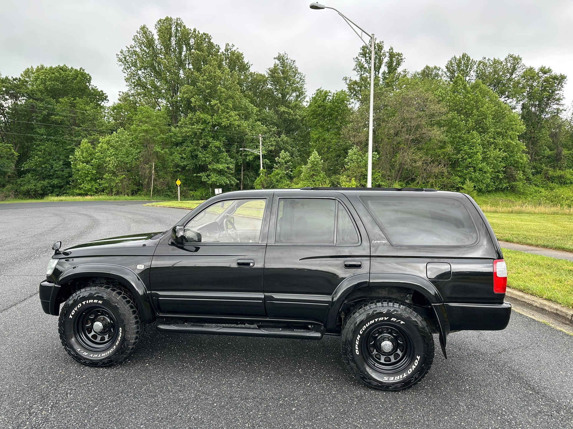 1998 Toyota Hilux Surf SSR-X Limited - 3
