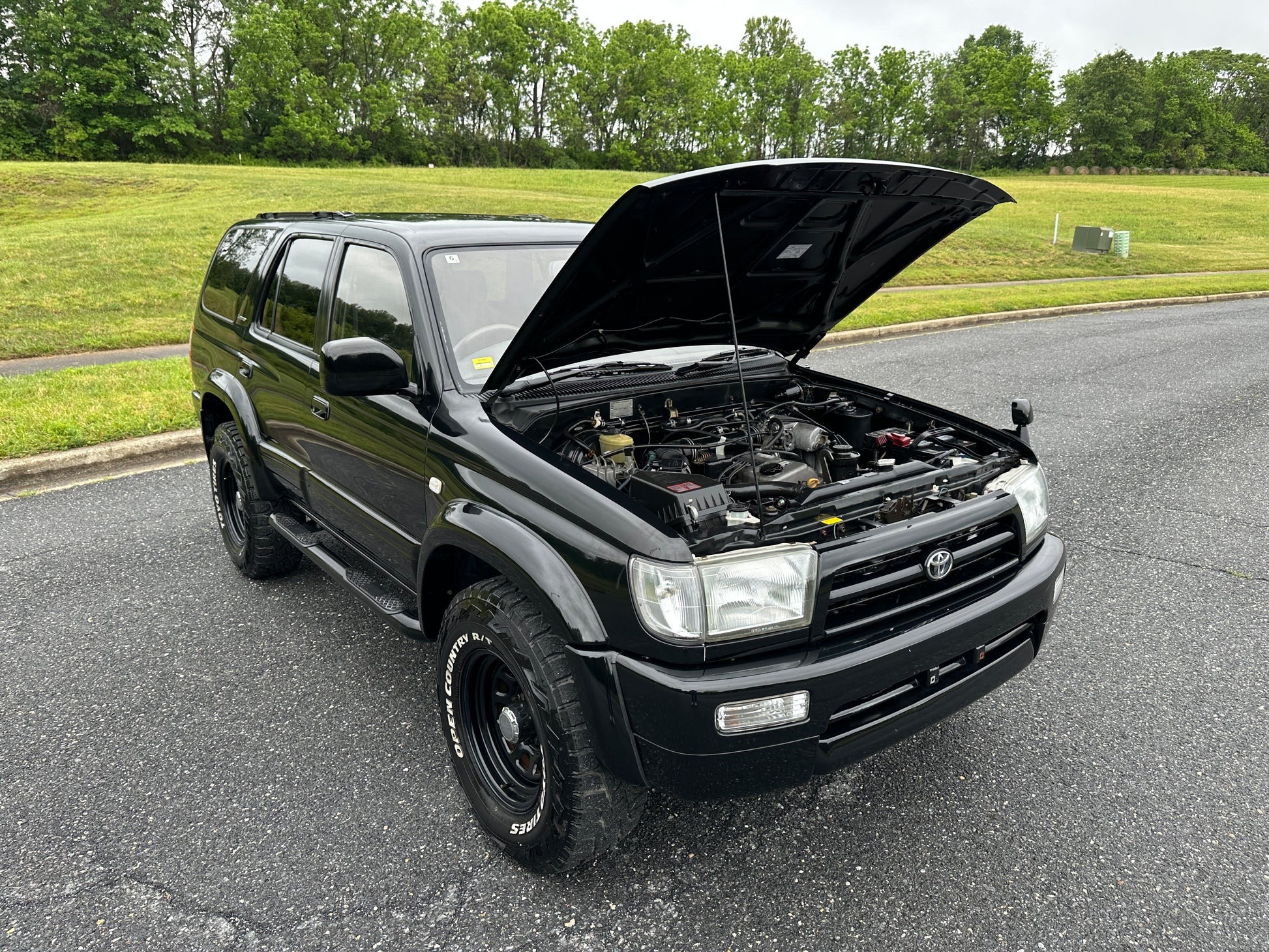 1998 Toyota Hilux Surf SSR-X Limited