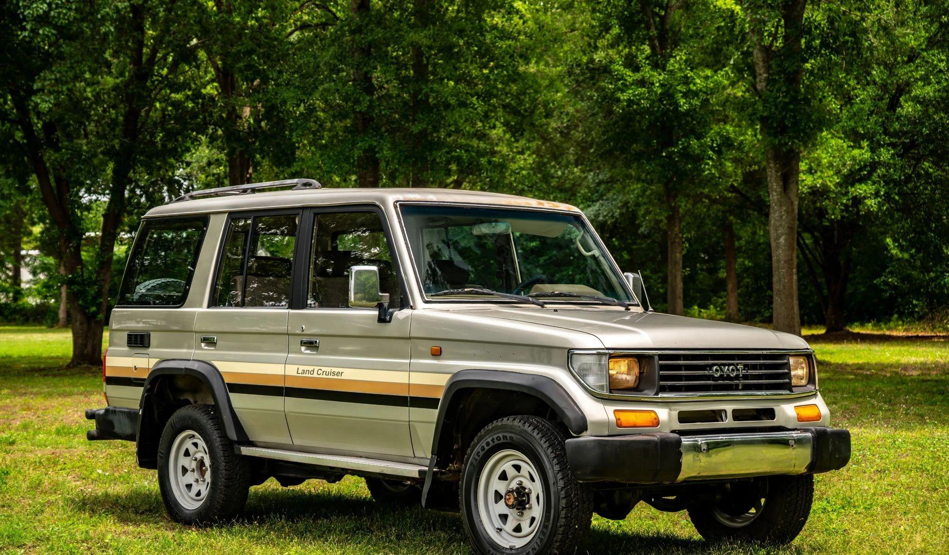  Toyota Land Cruiser