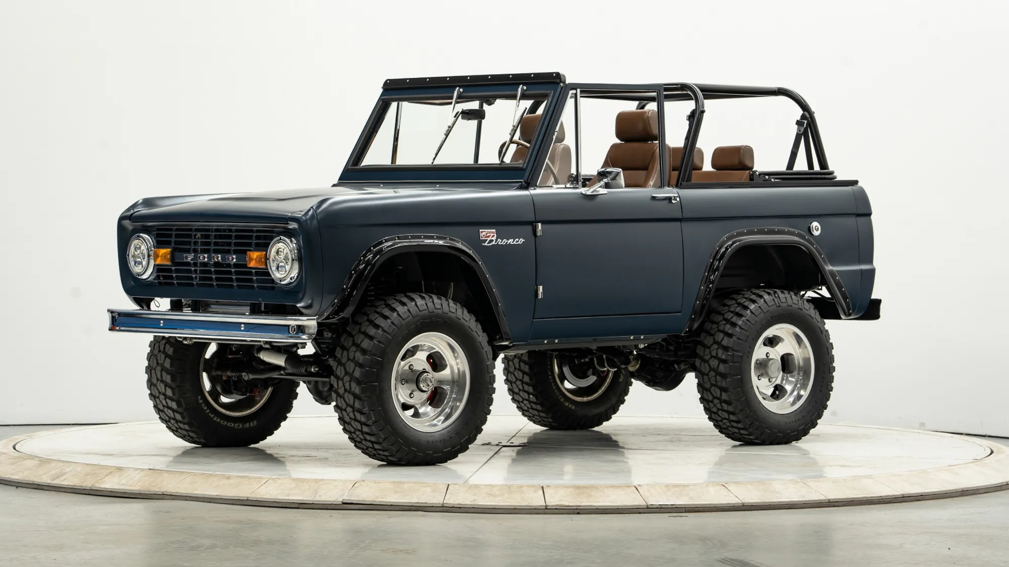 Velocity-Built 1972 Ford Bronco
