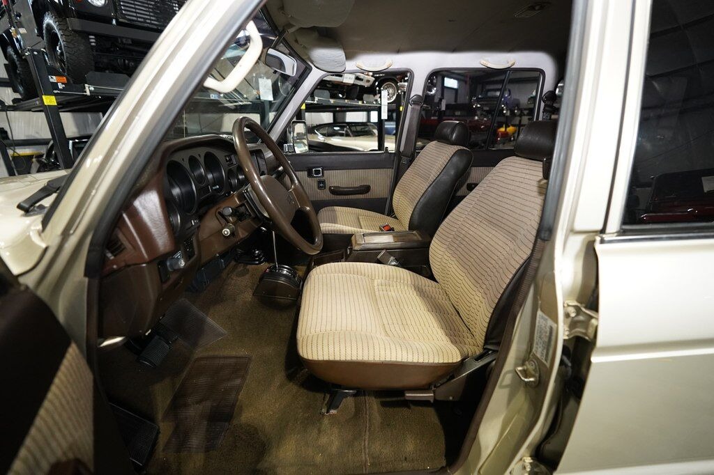 1990 Toyota Land Cruiser FJ62