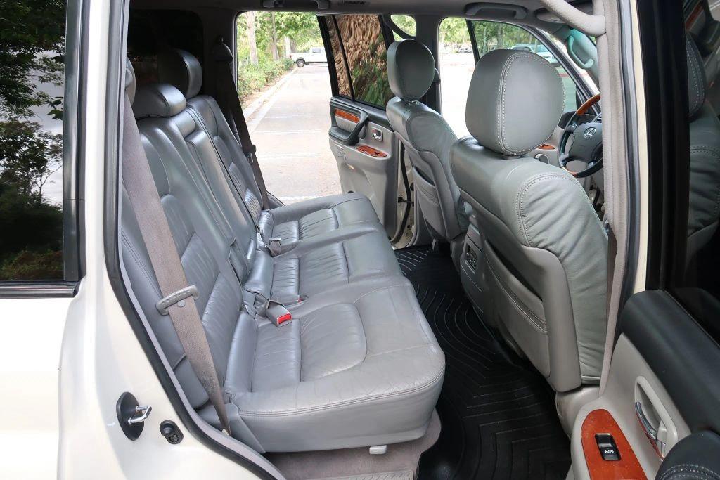 2006 Lexus LX 470