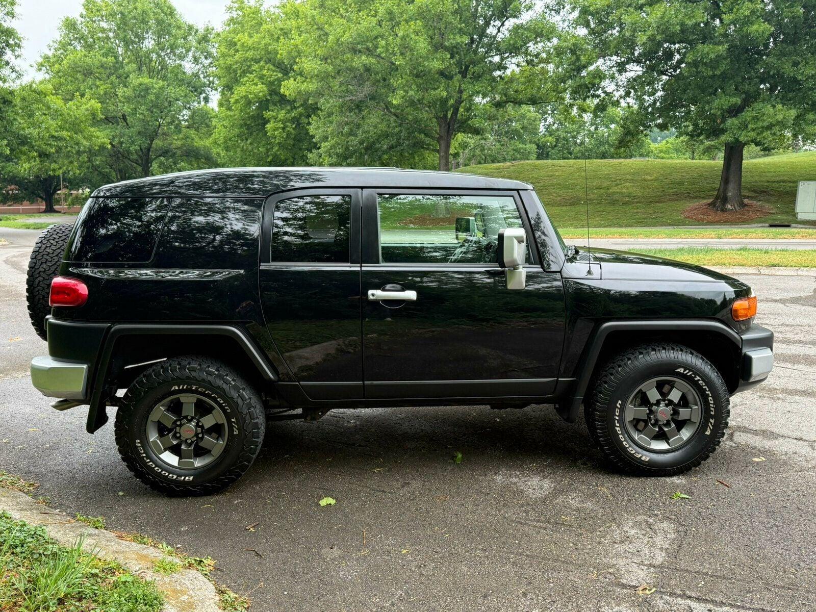 2007 Toyota FJ Cruiser TRD Special Edition - 2