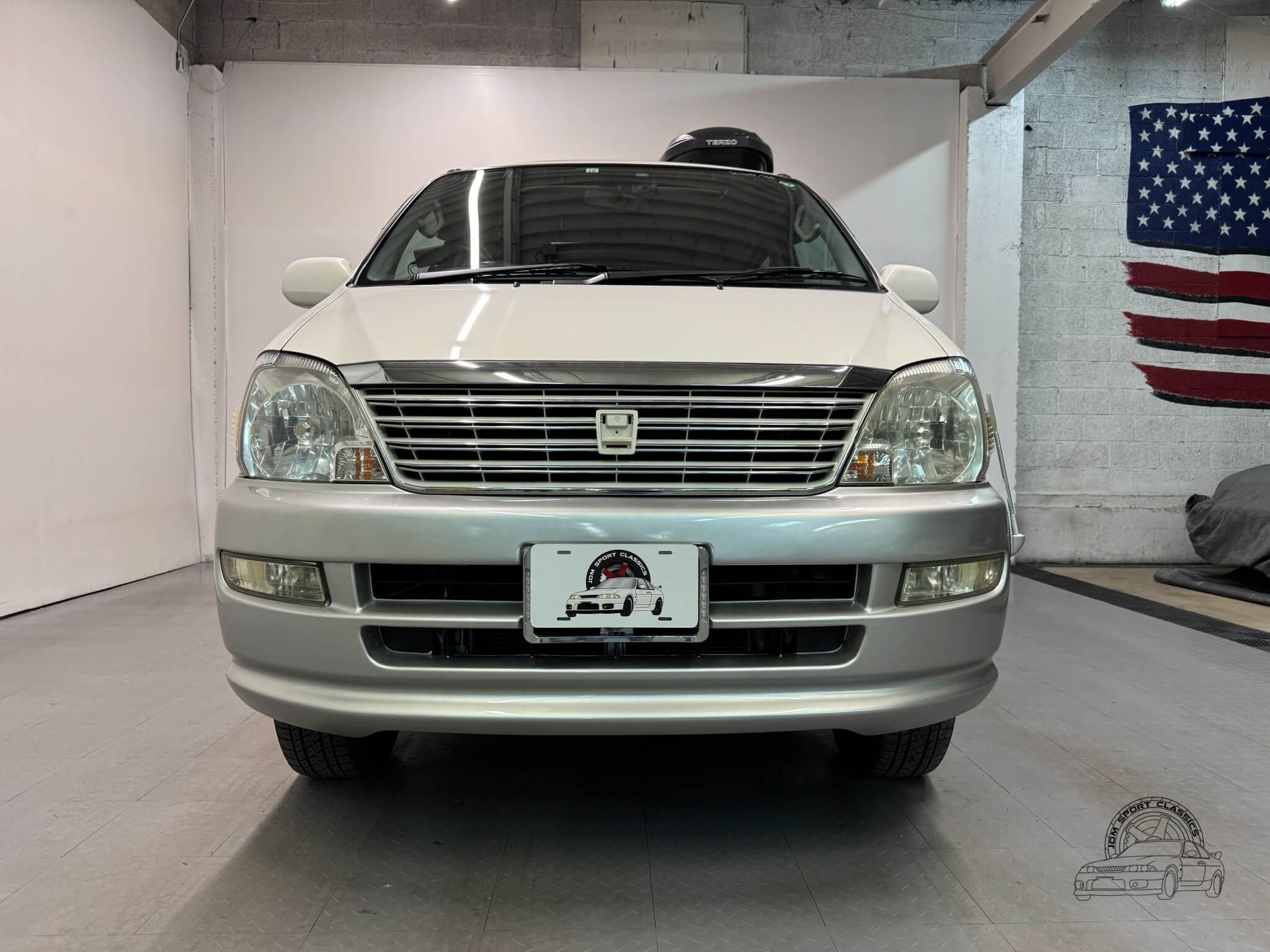 1999 Toyota HiAce Regius V L-Package