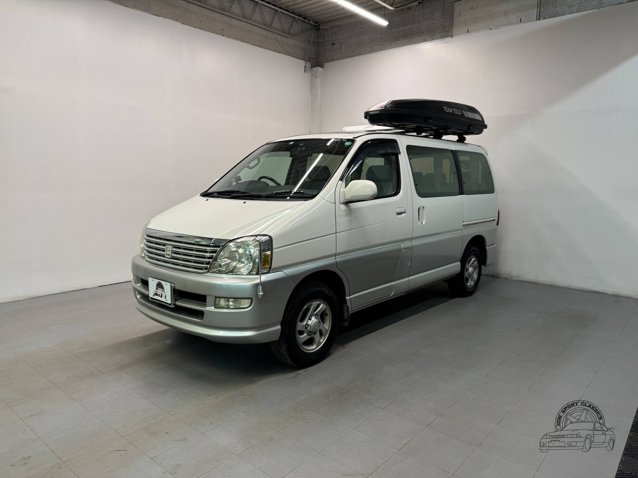 1999 Toyota HiAce Regius V L-Package