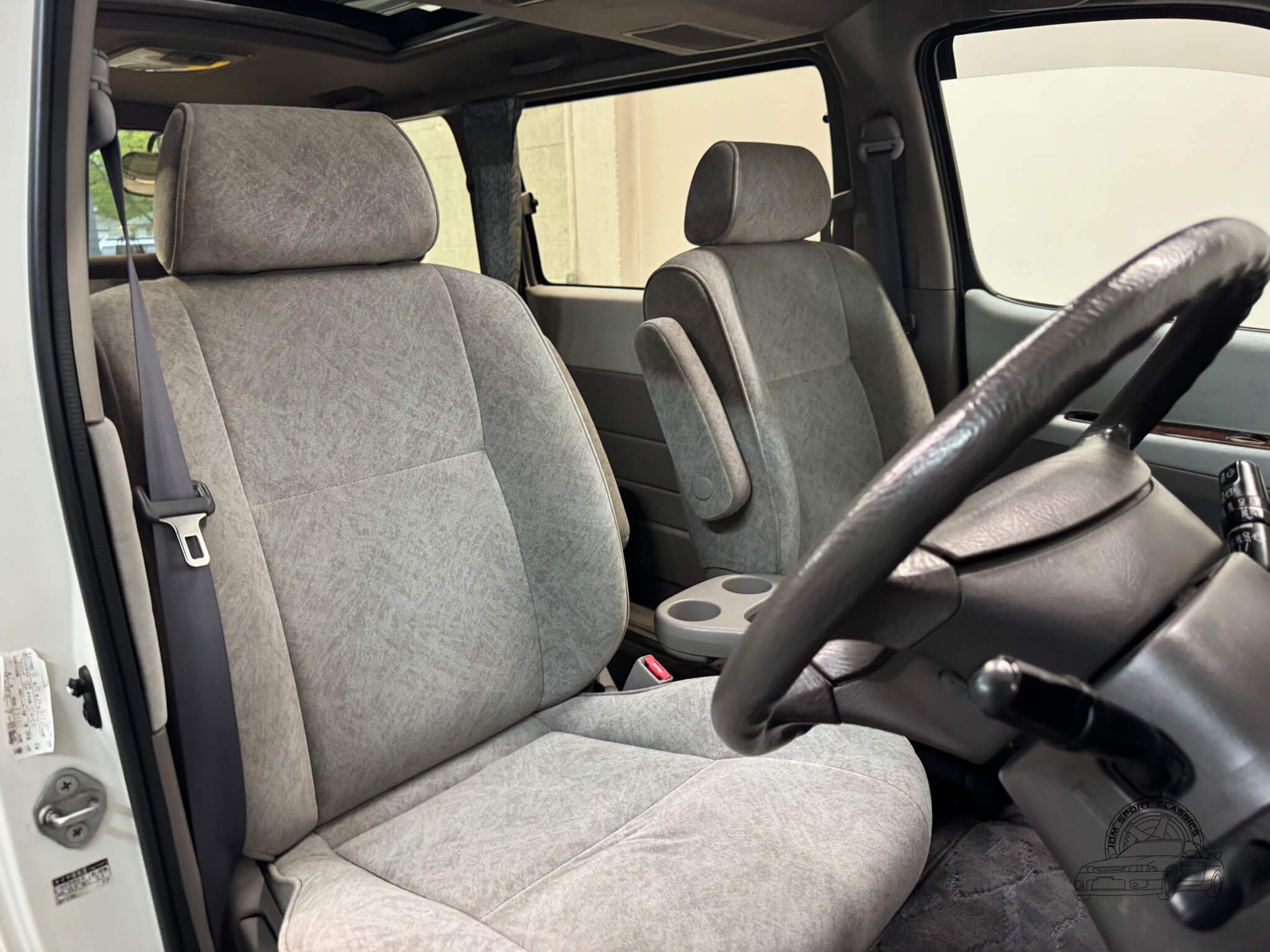 1999 Toyota HiAce Regius V L-Package