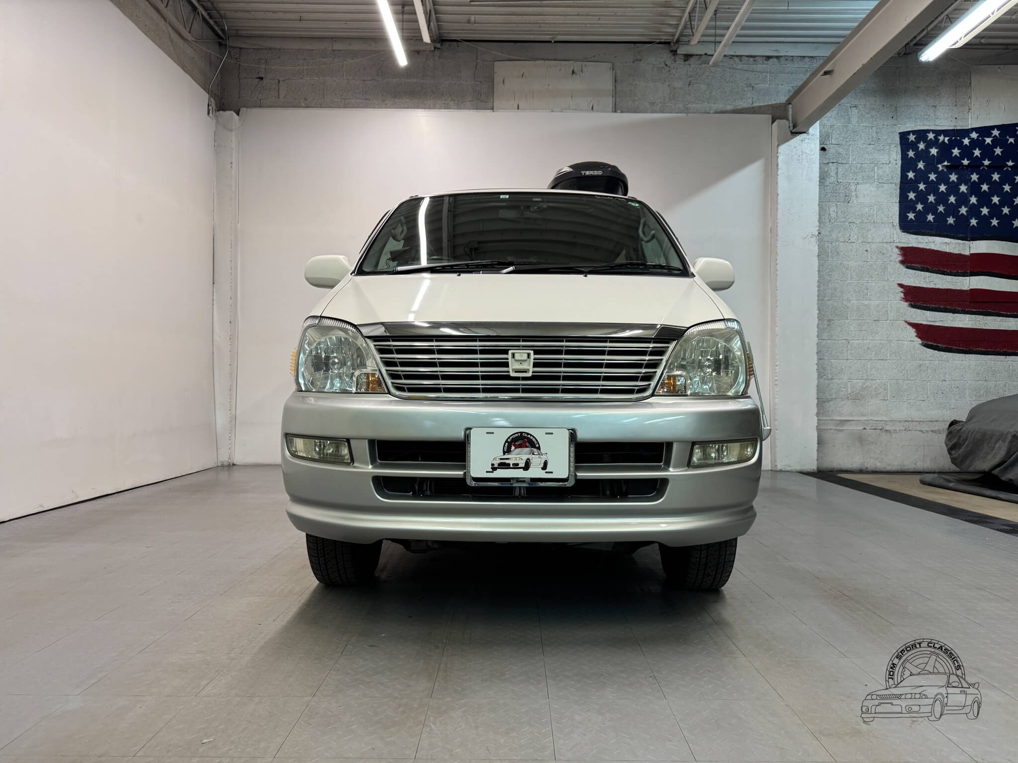1999 Toyota HiAce Regius V L-Package