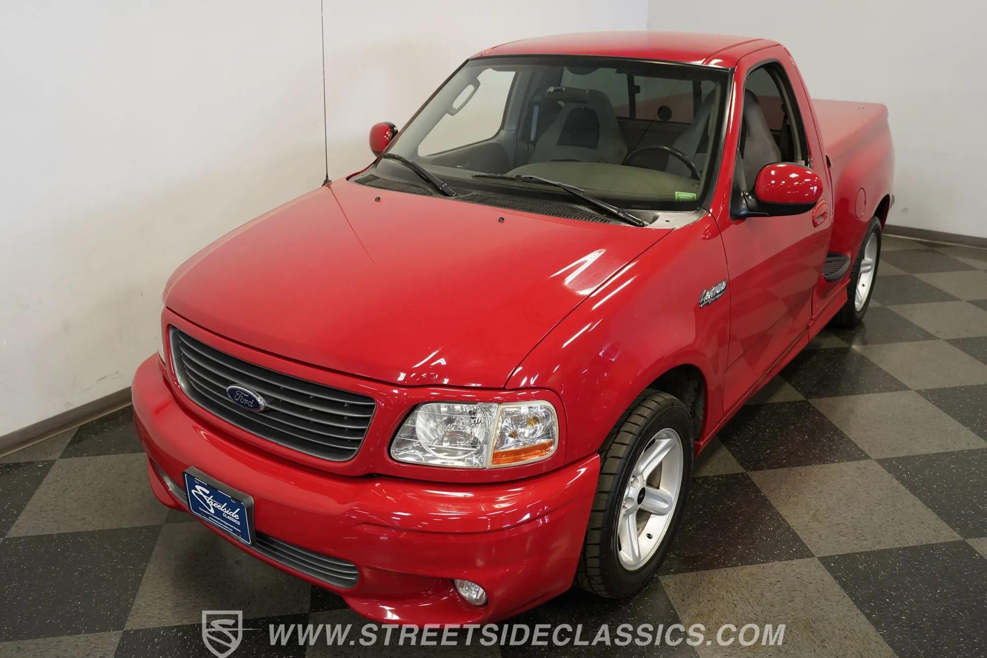 2003 Ford F-150 SVT Lightning