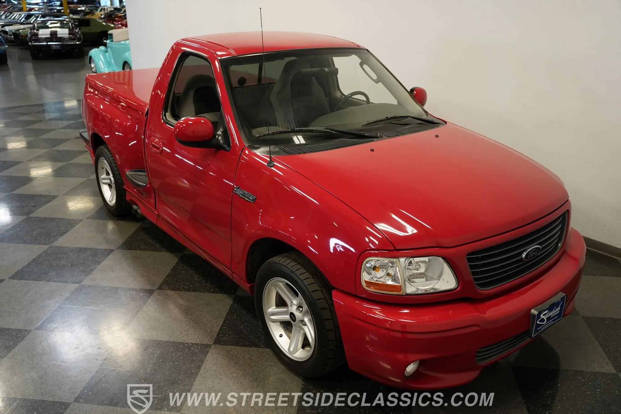 2003 Ford F-150 SVT Lightning