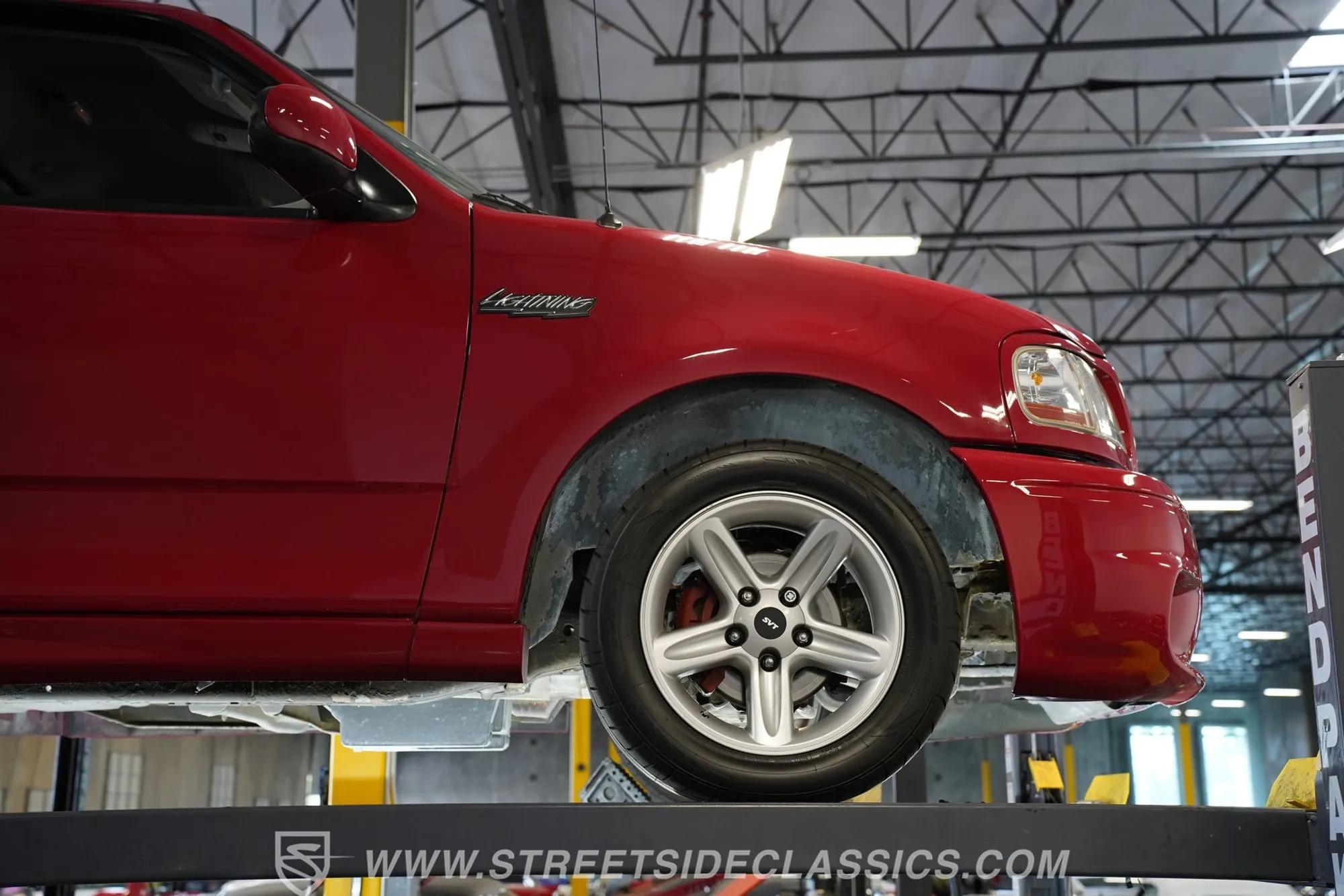 2003 Ford F-150 SVT Lightning