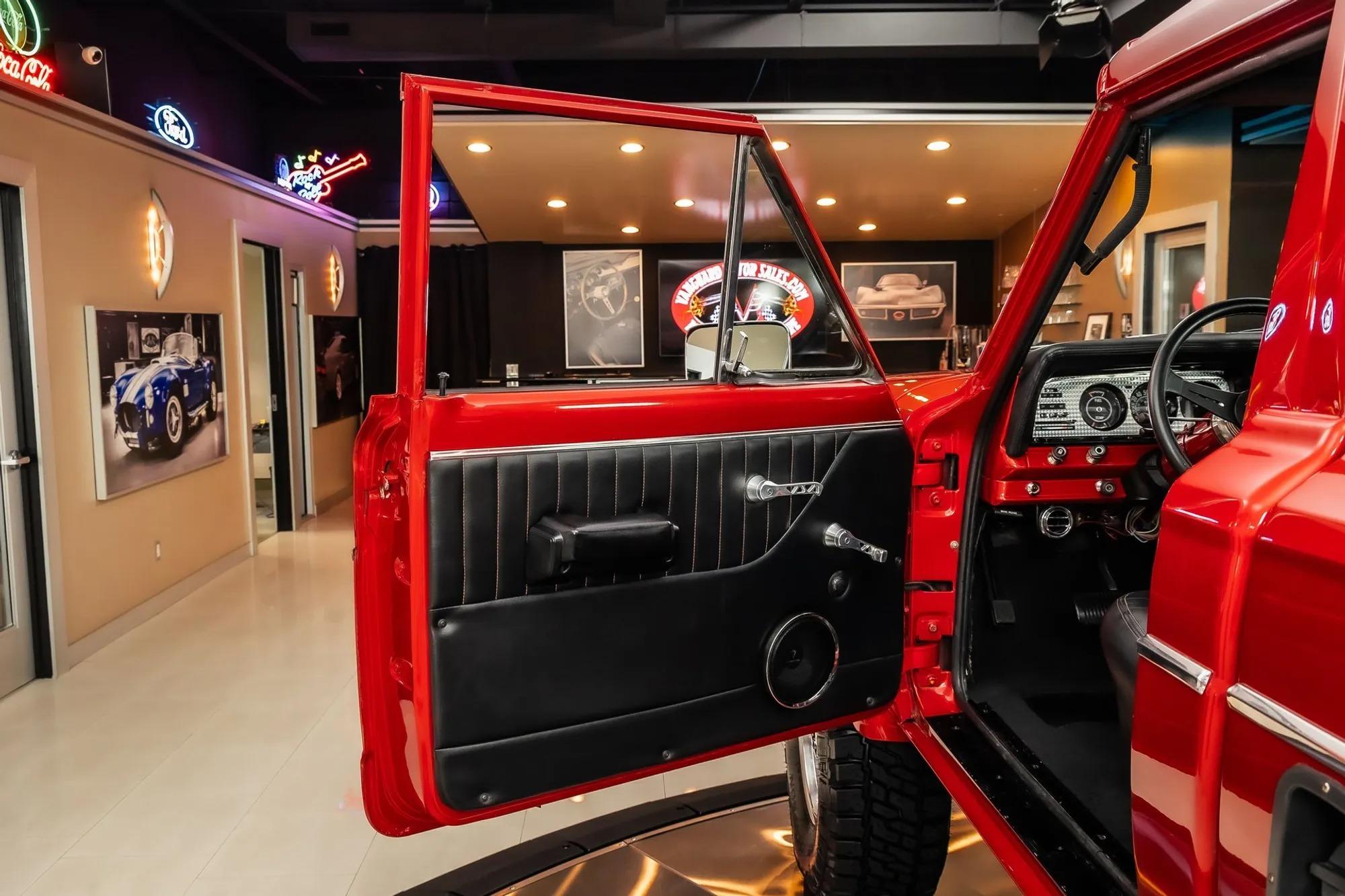 1979 Jeep J20 Pickup