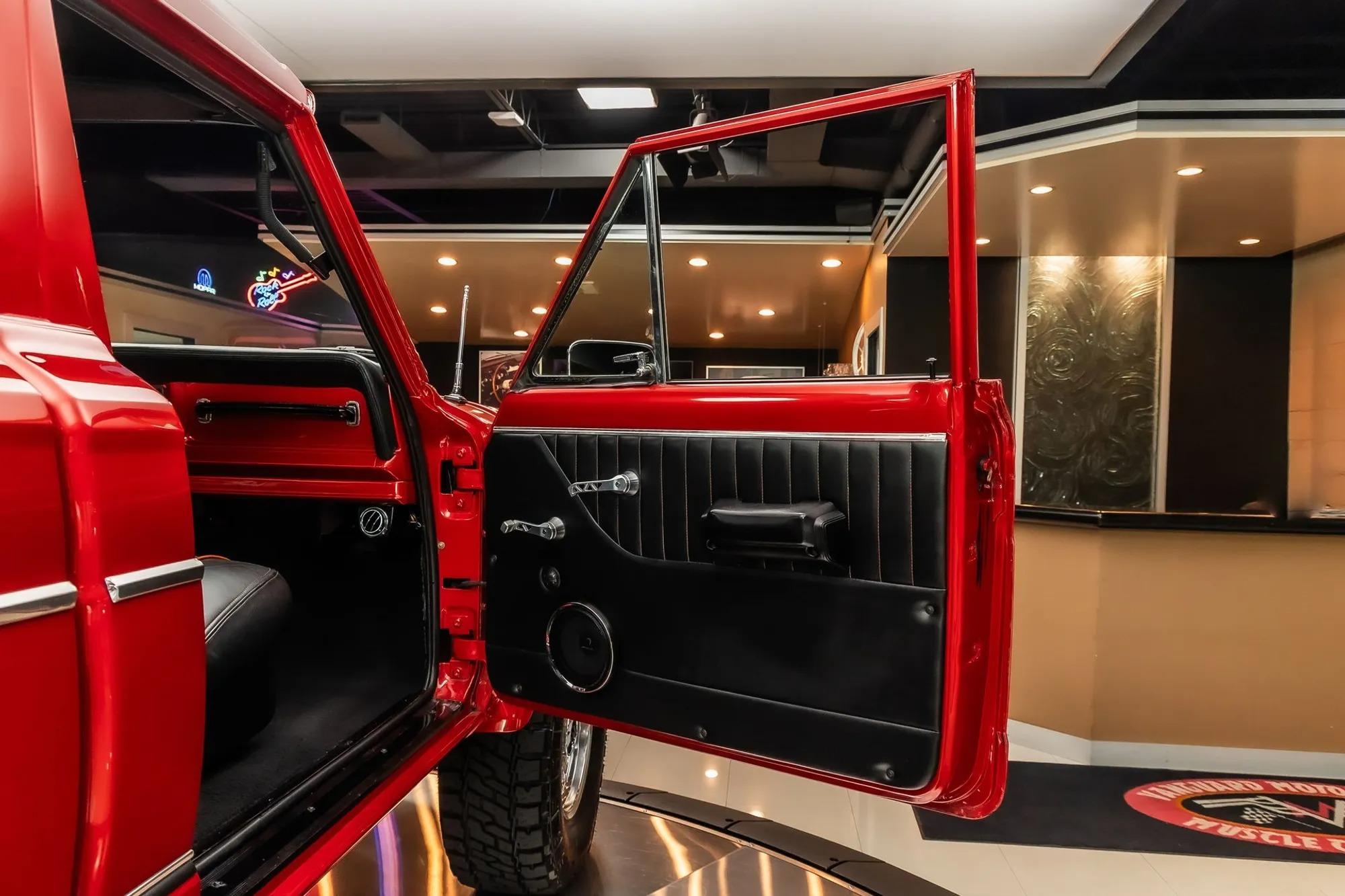 1979 Jeep J20 Pickup