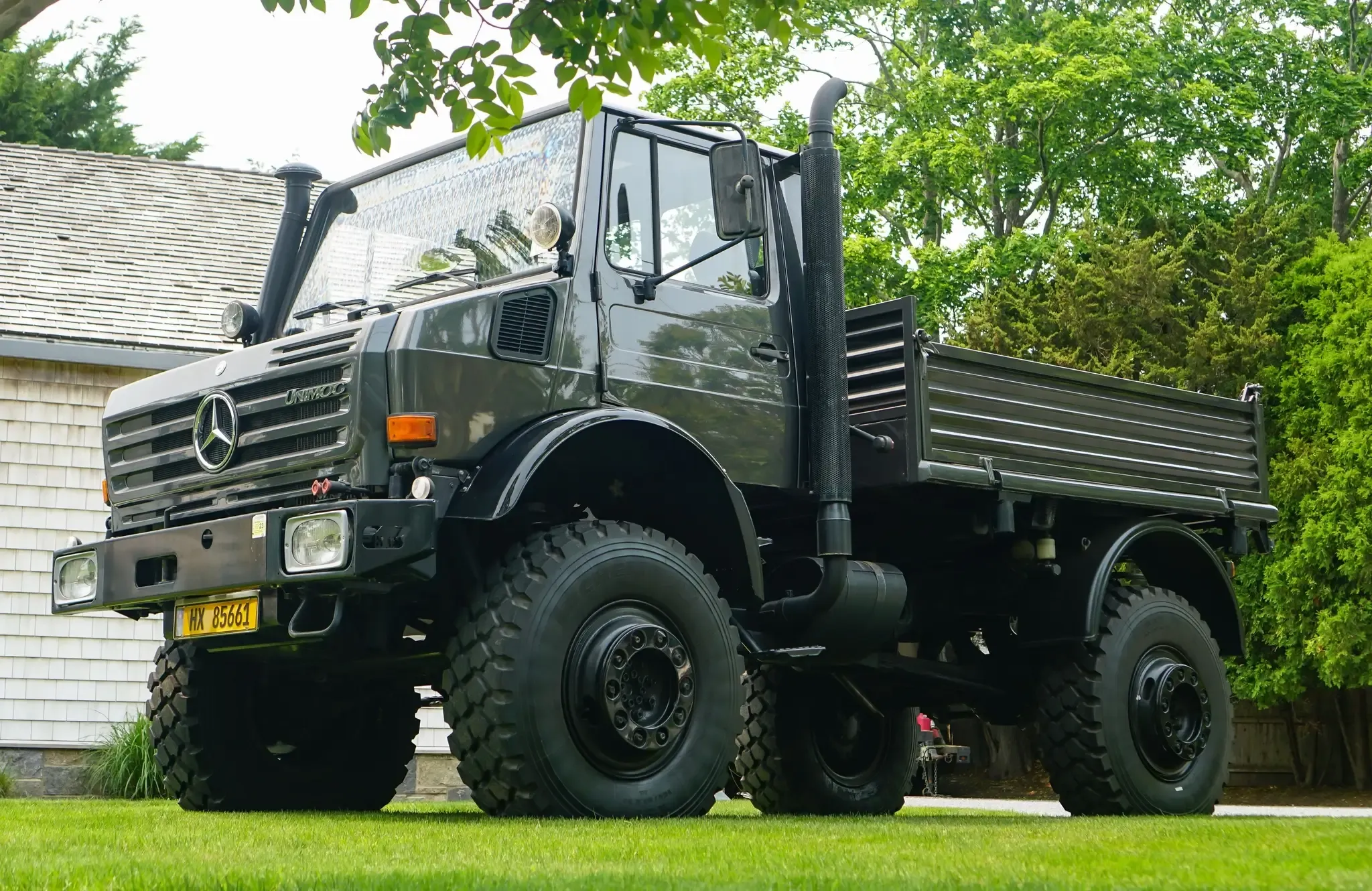 1989 Mercedes-Benz Unimog U2150 - 2