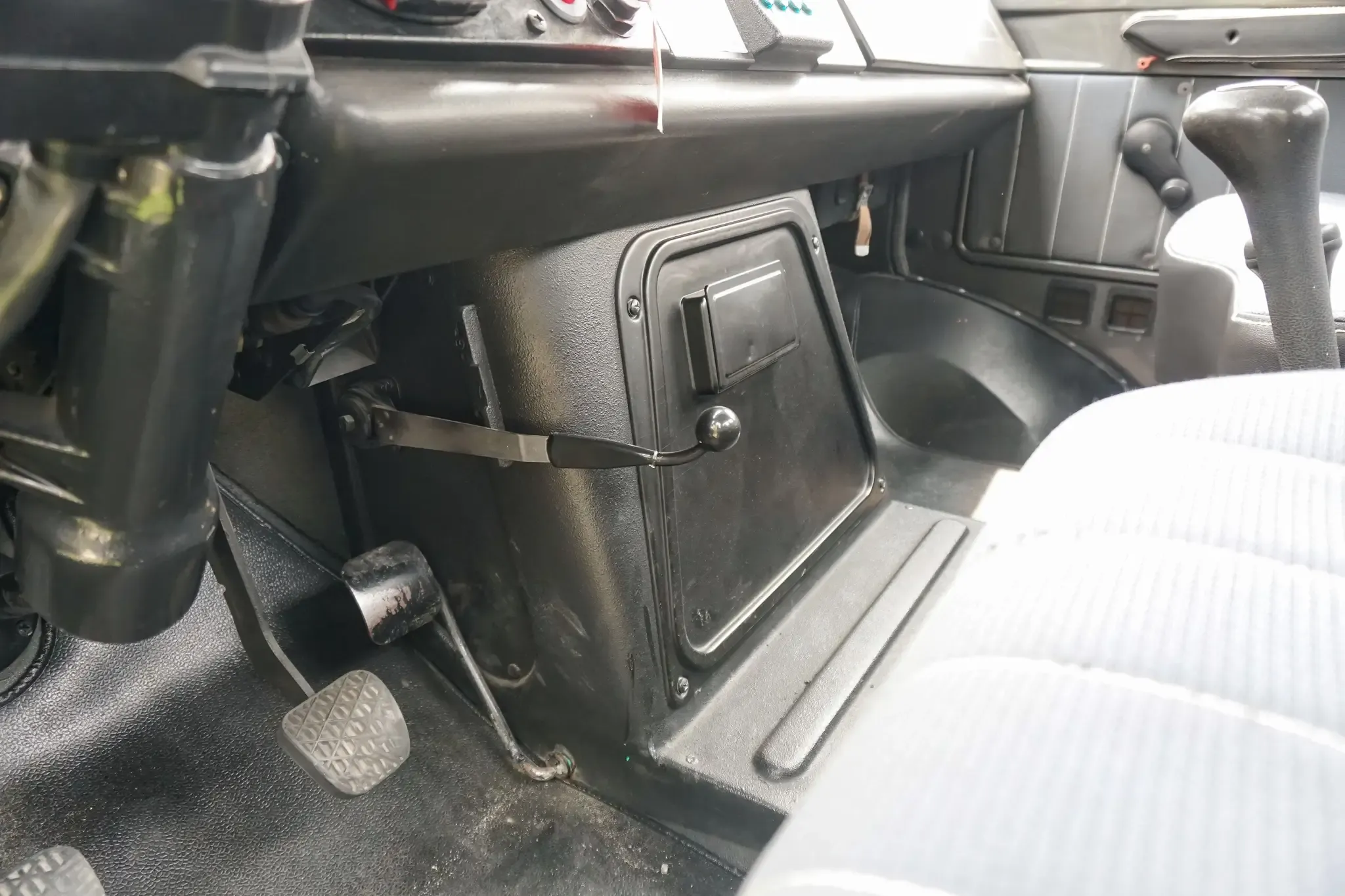 1989 Mercedes-Benz Unimog U2150