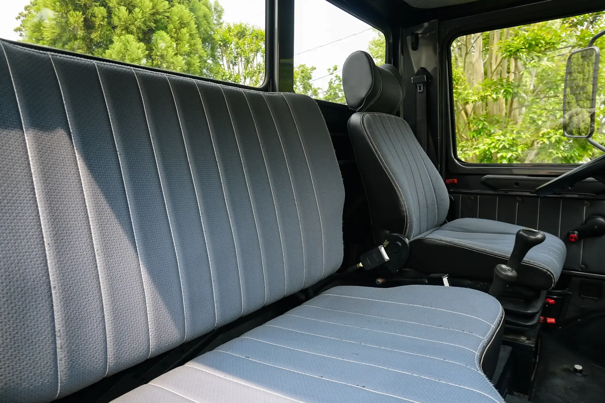 1989 Mercedes-Benz Unimog U2150