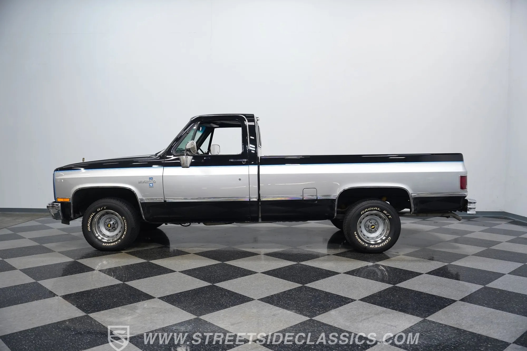 1981 Chevrolet C10 Silverado - 5