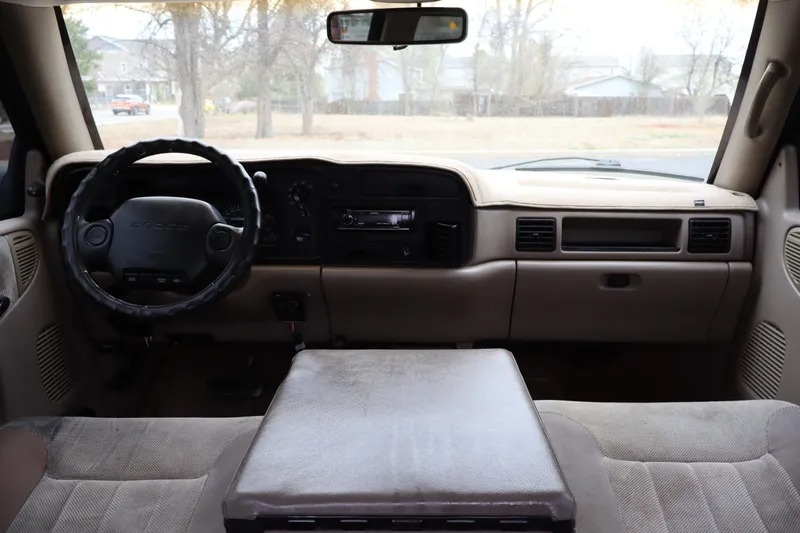 1996 Dodge Ram 2500 ST