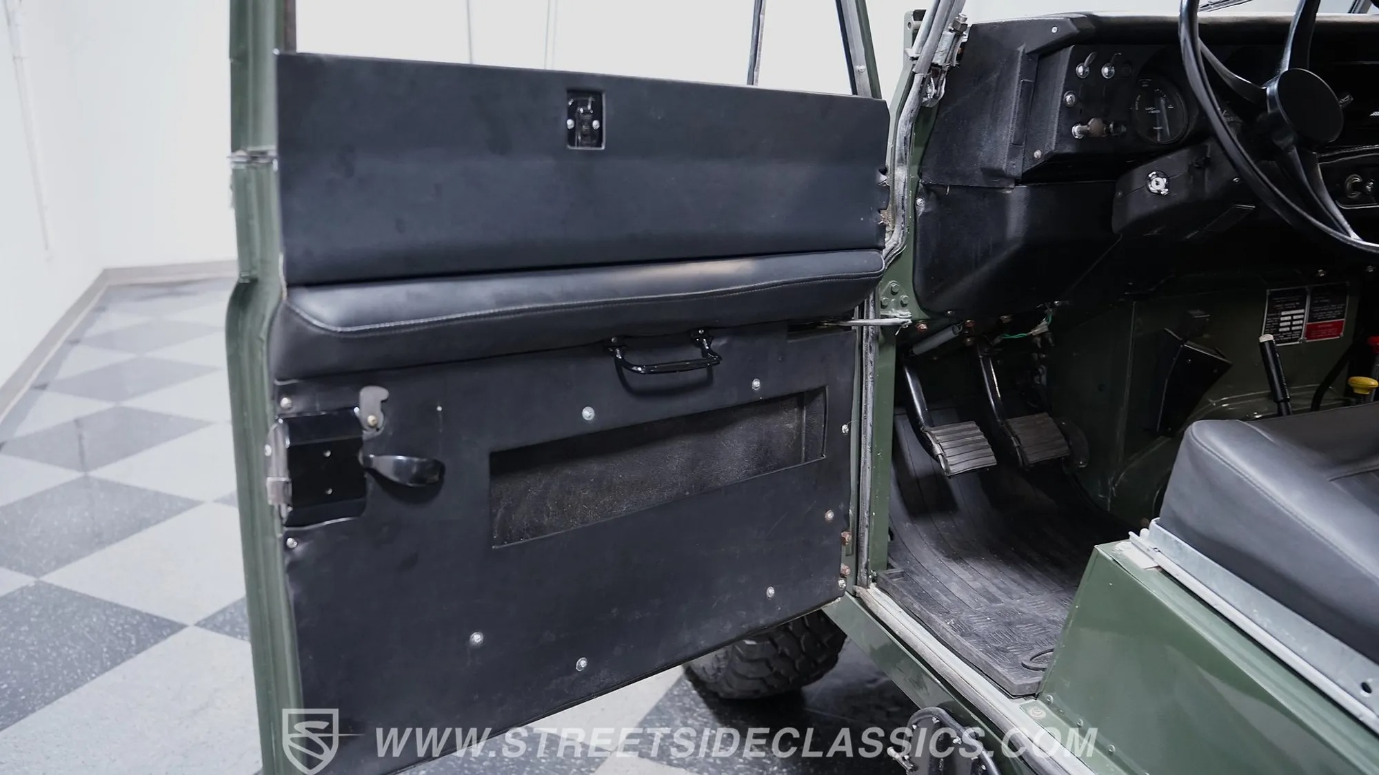 1976 Land Rover Series III