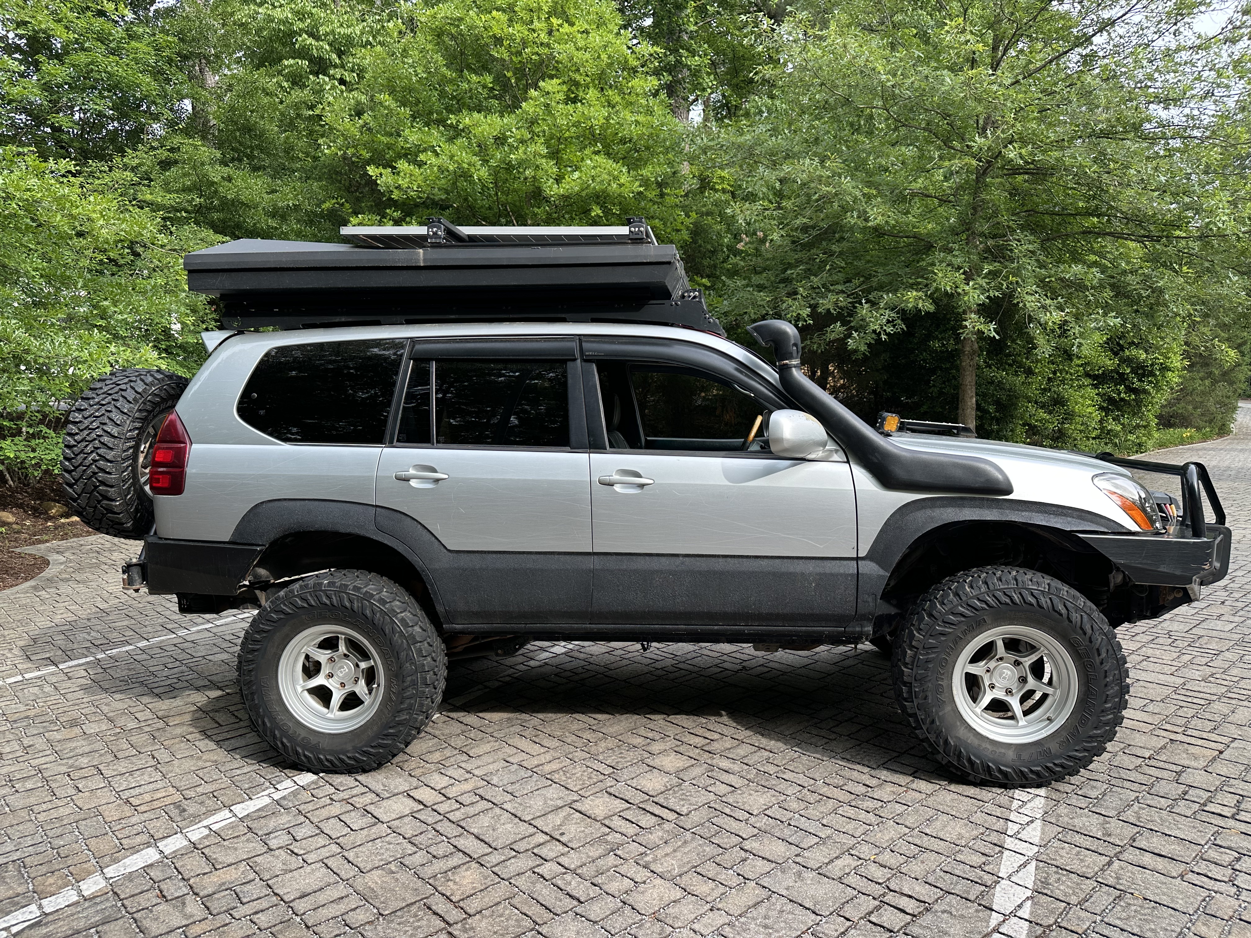 Overland-Modified 2007 Lexus GX 470 - 5