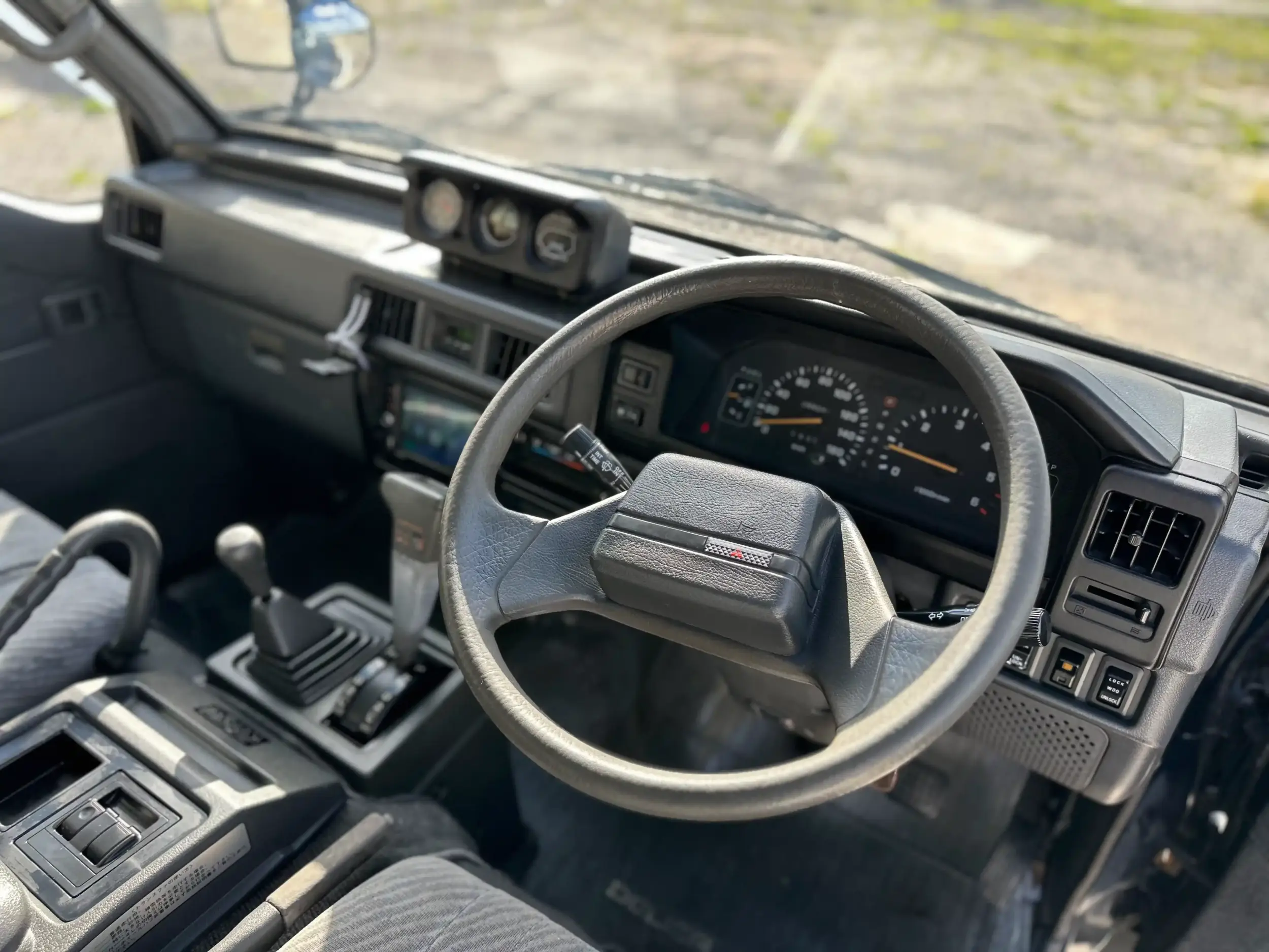 1994 Mitsubishi Delica Star Wagon Exceed - 4