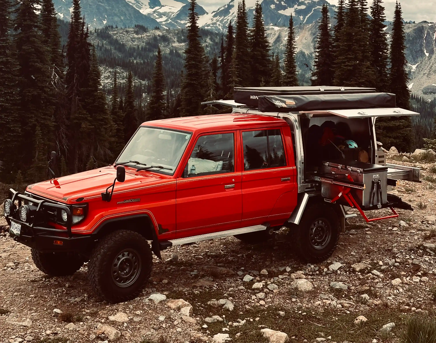  Toyota Land Cruiser