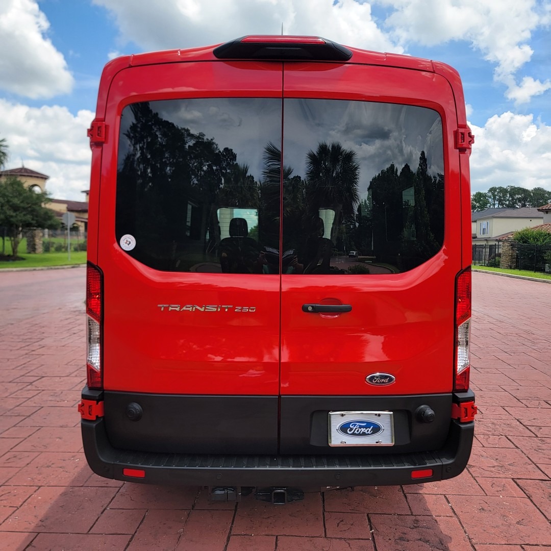 2025 Ford Transit 250