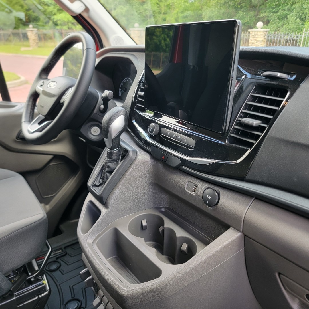 2025 Ford Transit 250