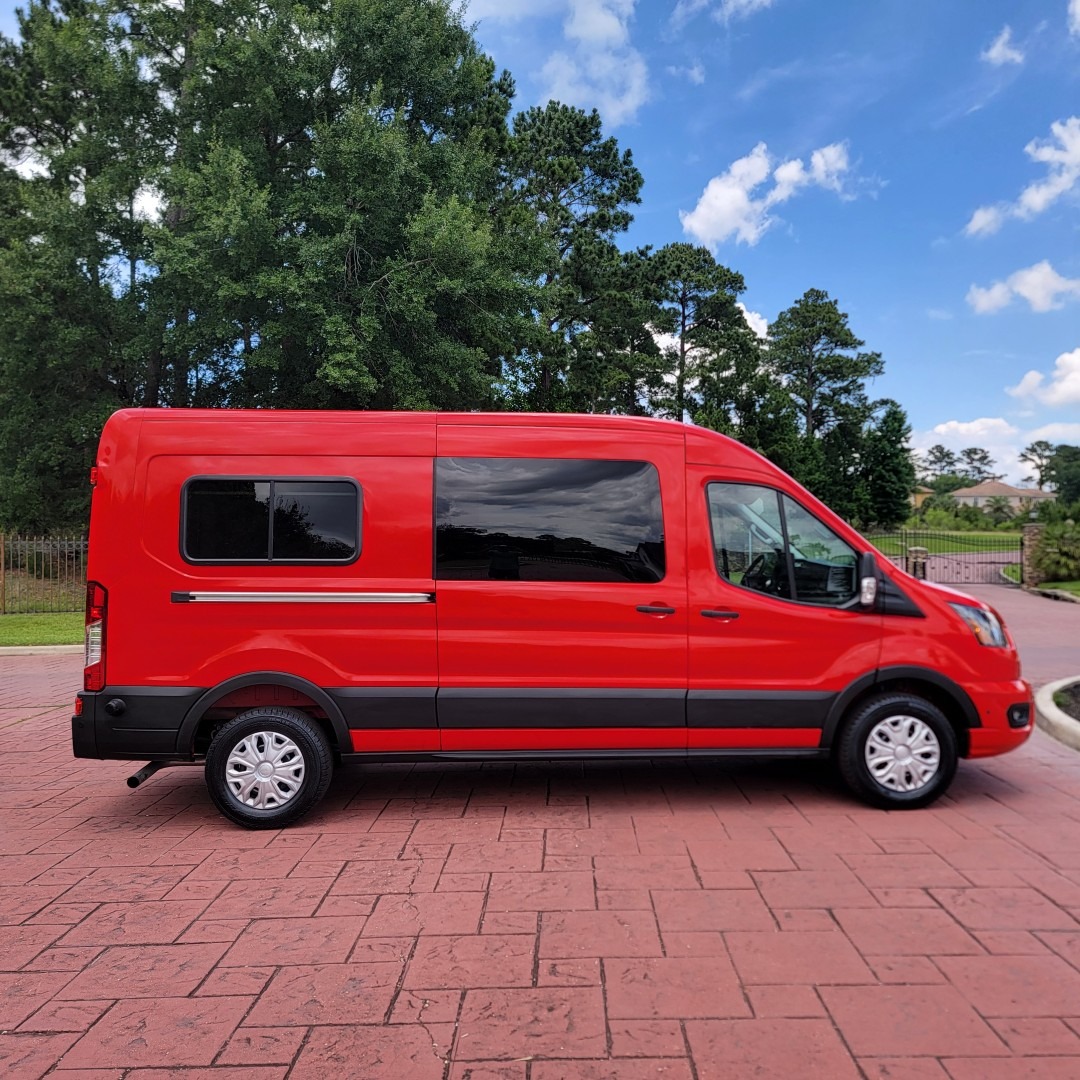 2025 Ford Transit 250
