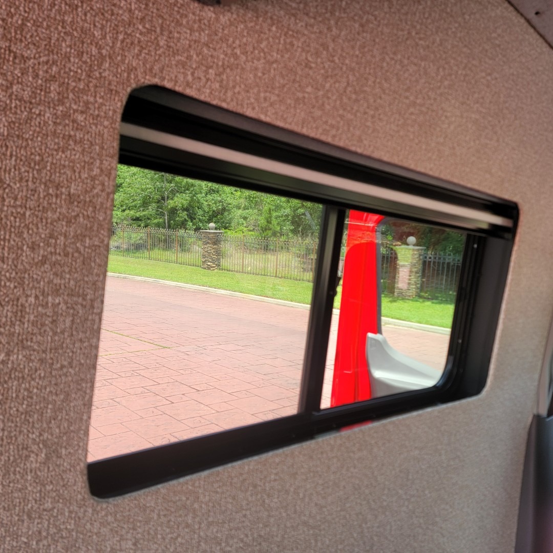 2025 Ford Transit 250