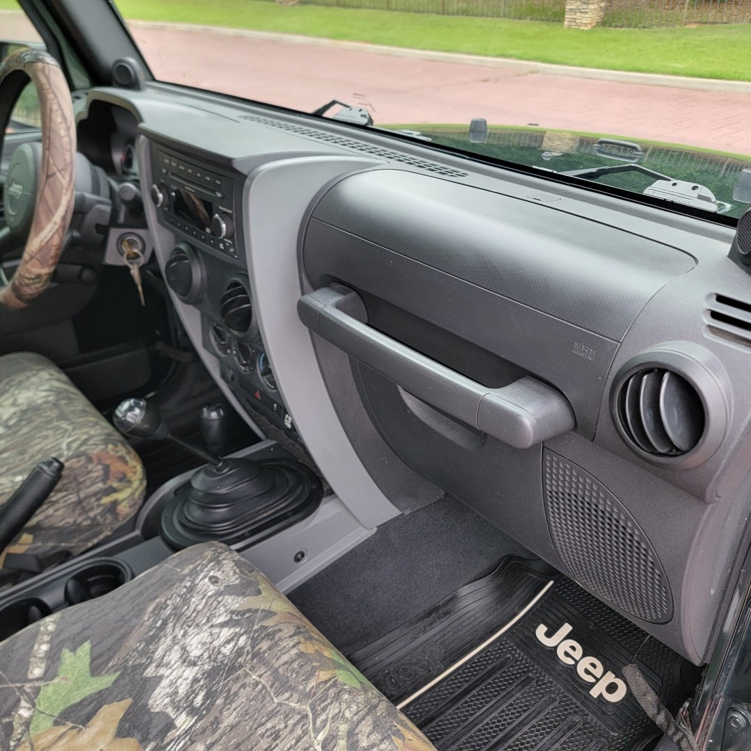 2010 Jeep Wrangler Unlimited Sport