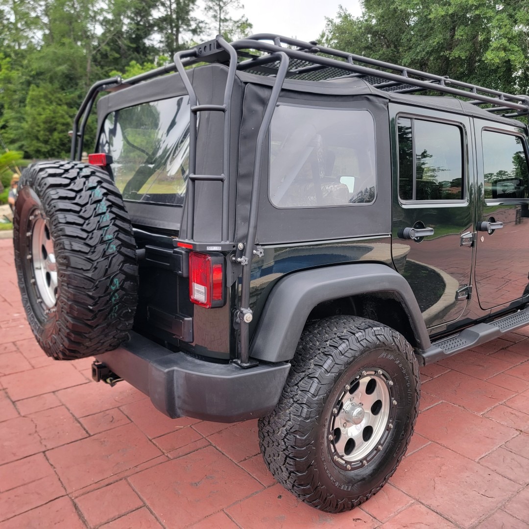 2010 Jeep Wrangler Unlimited Sport