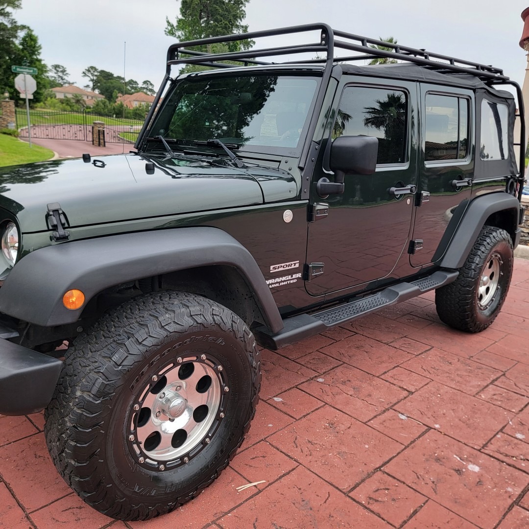 2010 Jeep Wrangler Unlimited Sport - 5