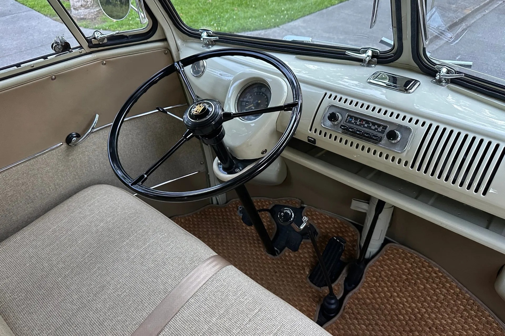 1960 Volkswagen Type 2 Doka Pickup