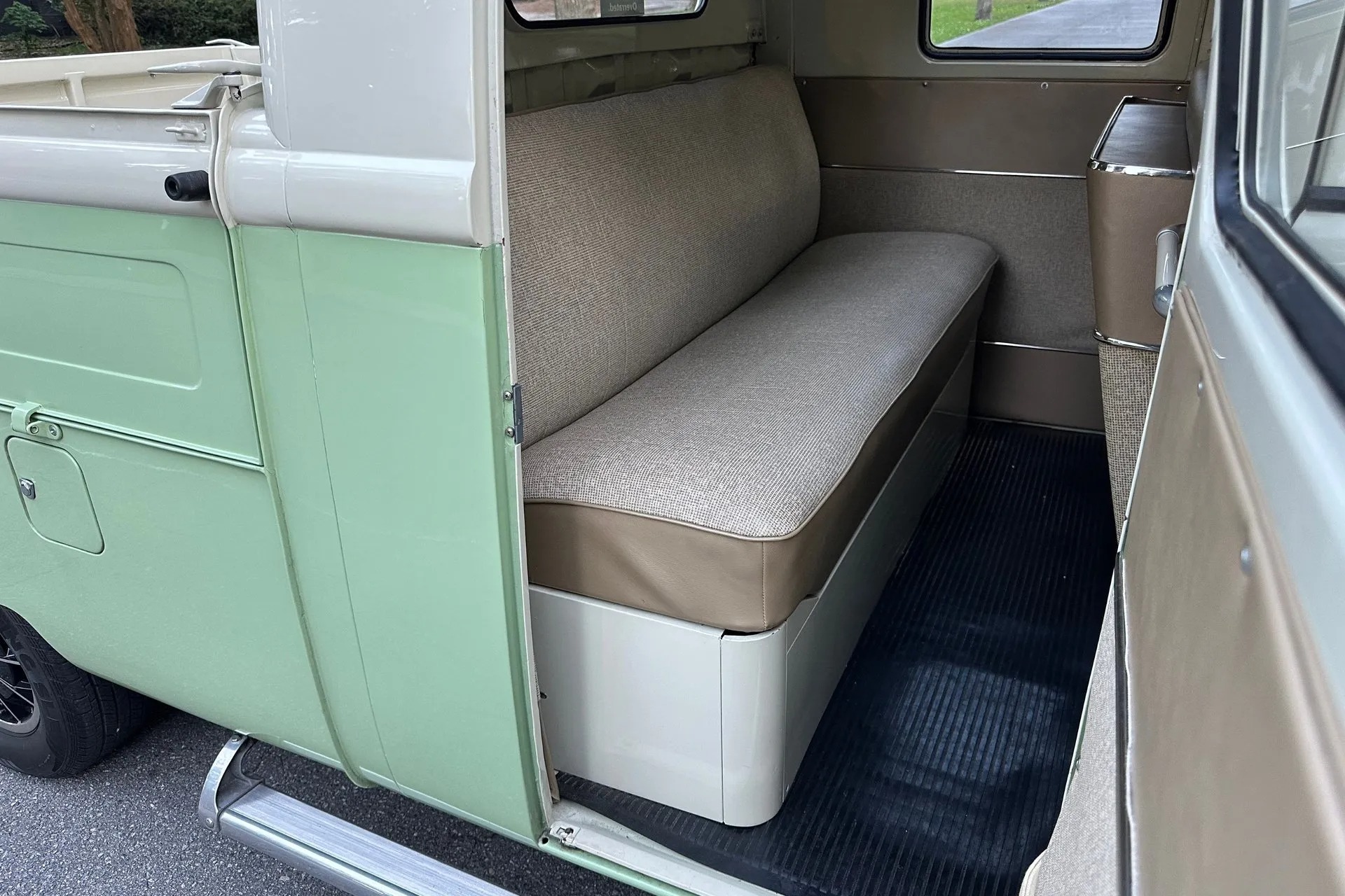 1960 Volkswagen Type 2 Doka Pickup