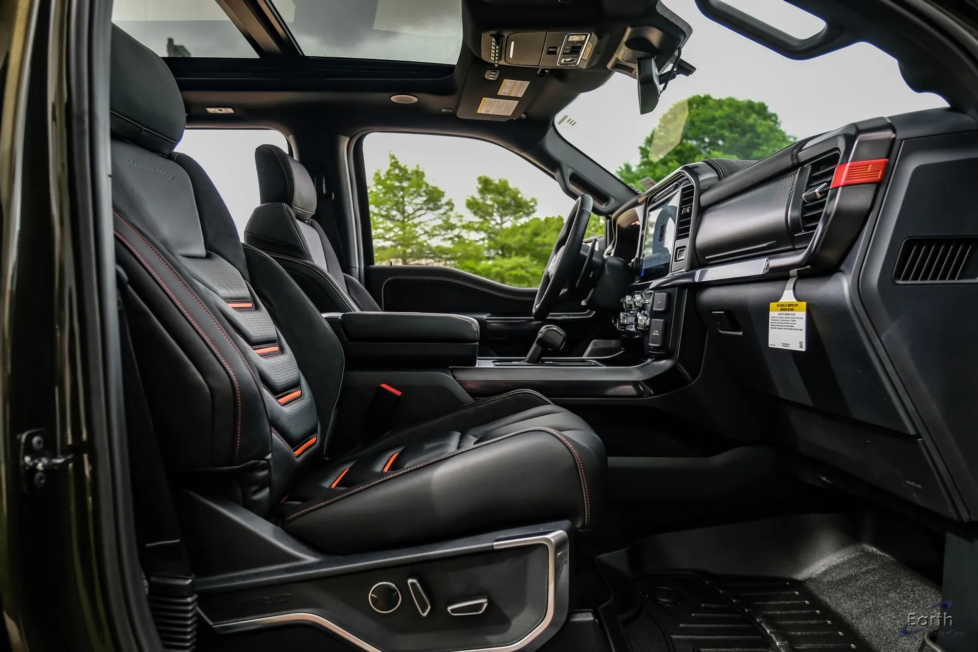 2026 Ford F-150 Raptor R Hennessey Velociraptor