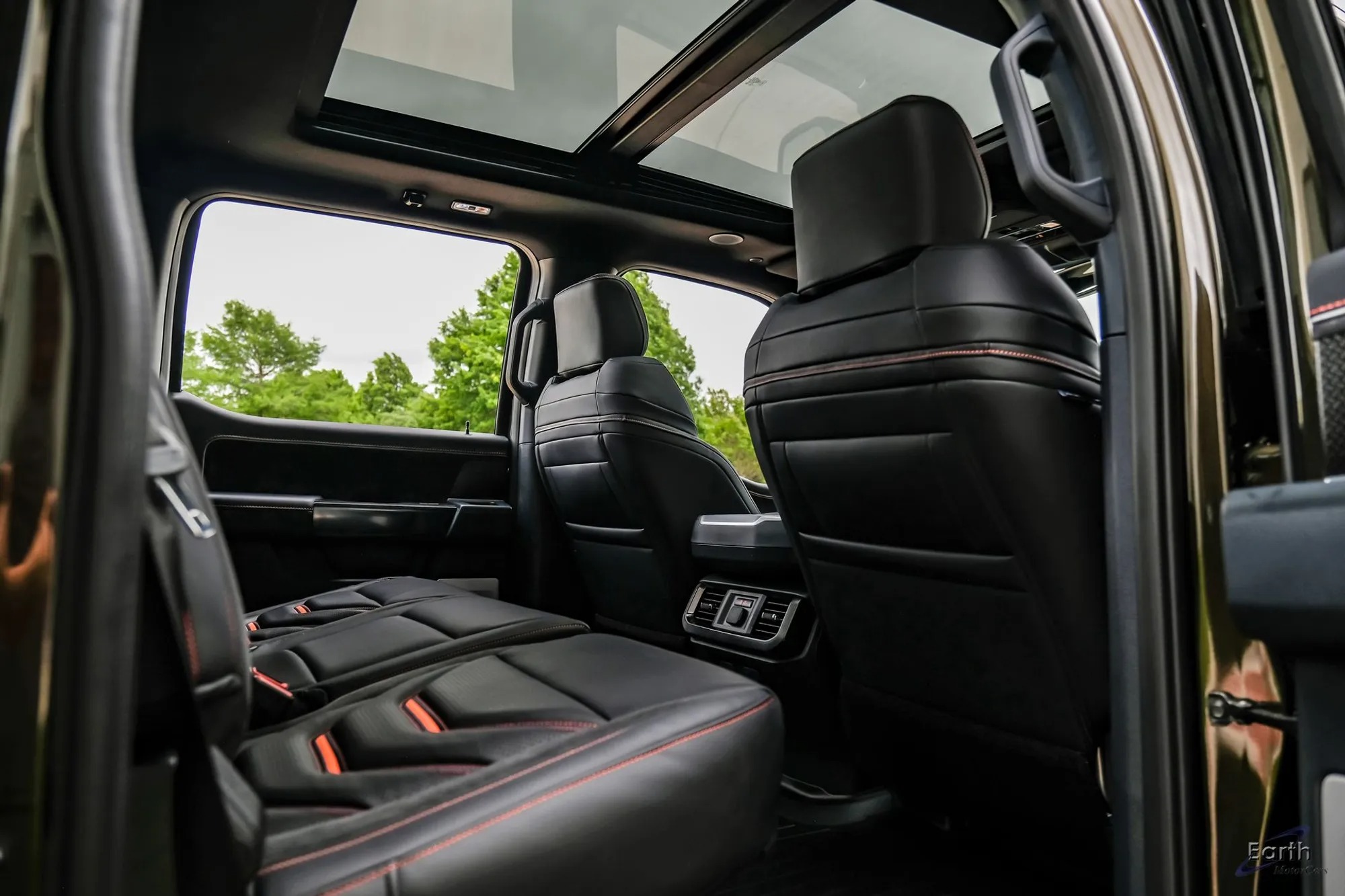 2026 Ford F-150 Raptor R Hennessey Velociraptor