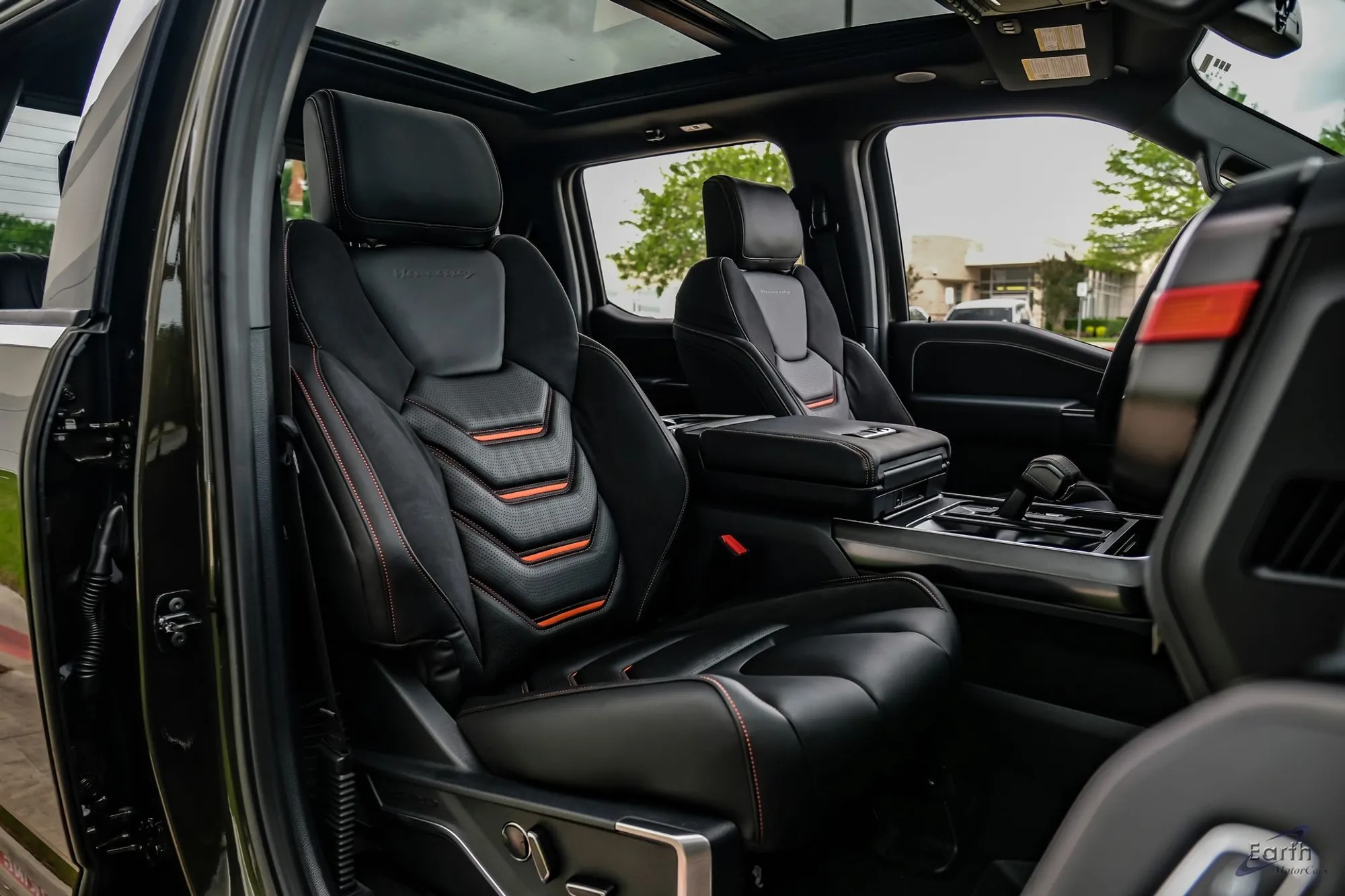 2026 Ford F-150 Raptor R Hennessey Velociraptor