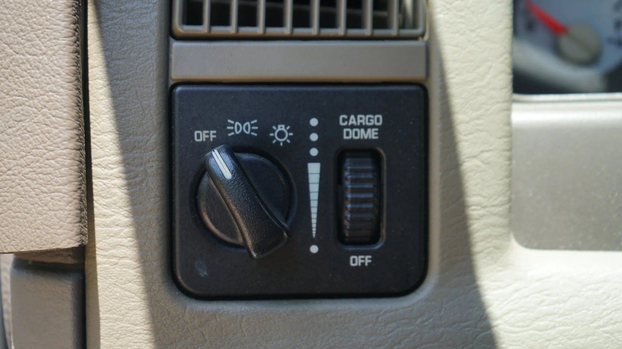 2003 Dodge Ram 1500 ST