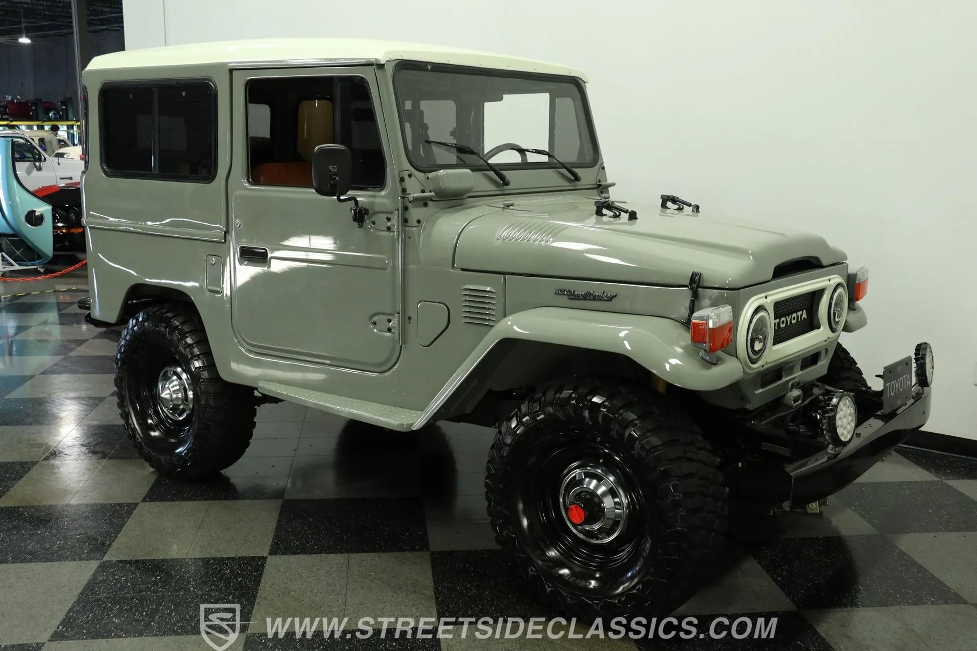 1977 Toyota Land Cruiser FJ40