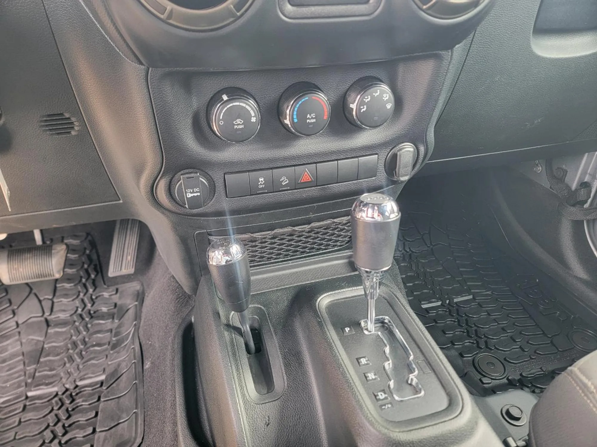 2018 Jeep Wrangler JK Unlimited Golden Eagle