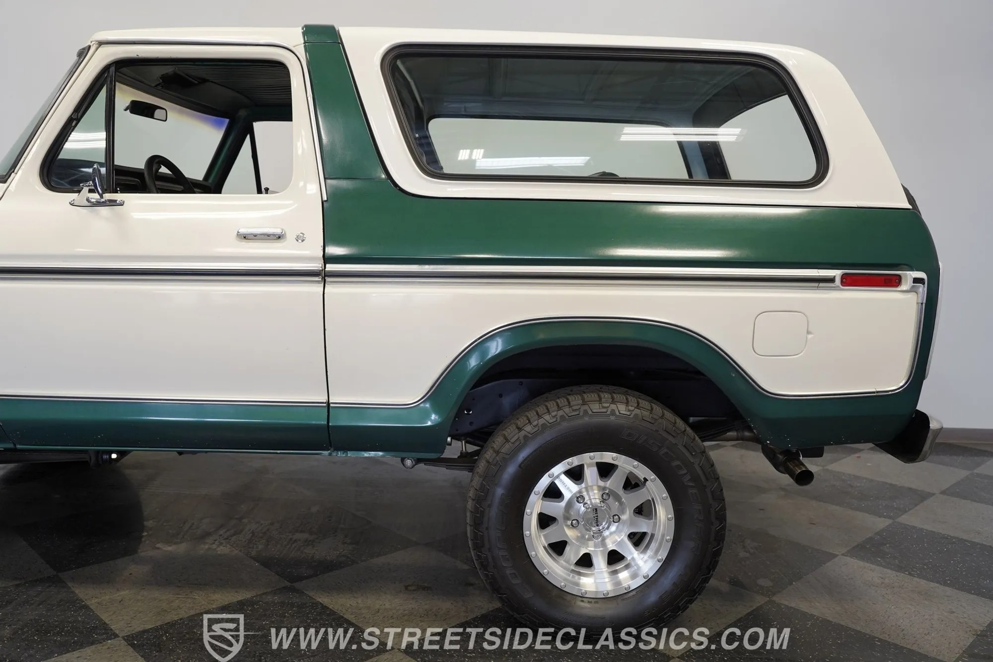 Coyote-Powered 1979 Ford Bronco