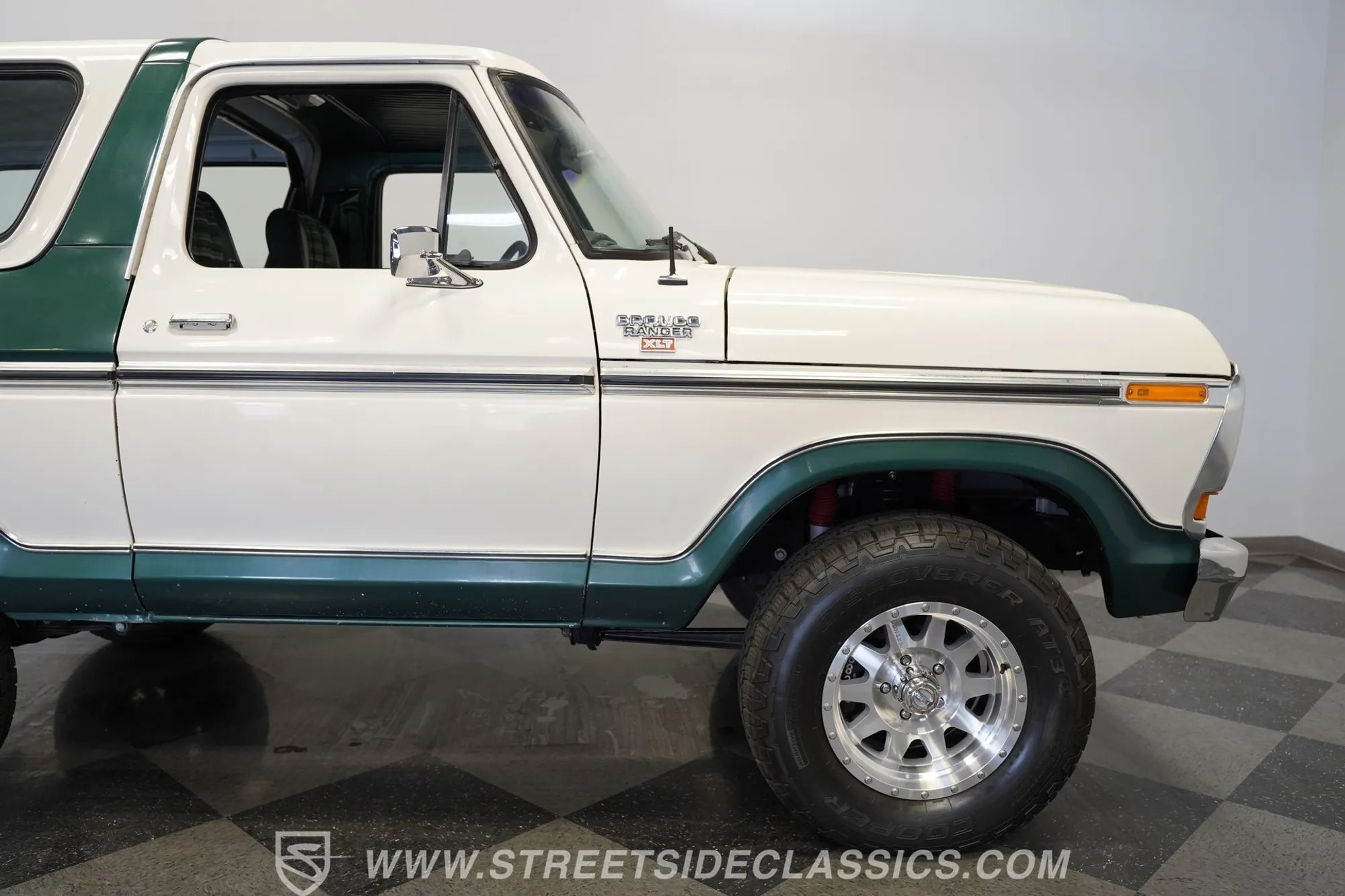 Coyote-Powered 1979 Ford Bronco