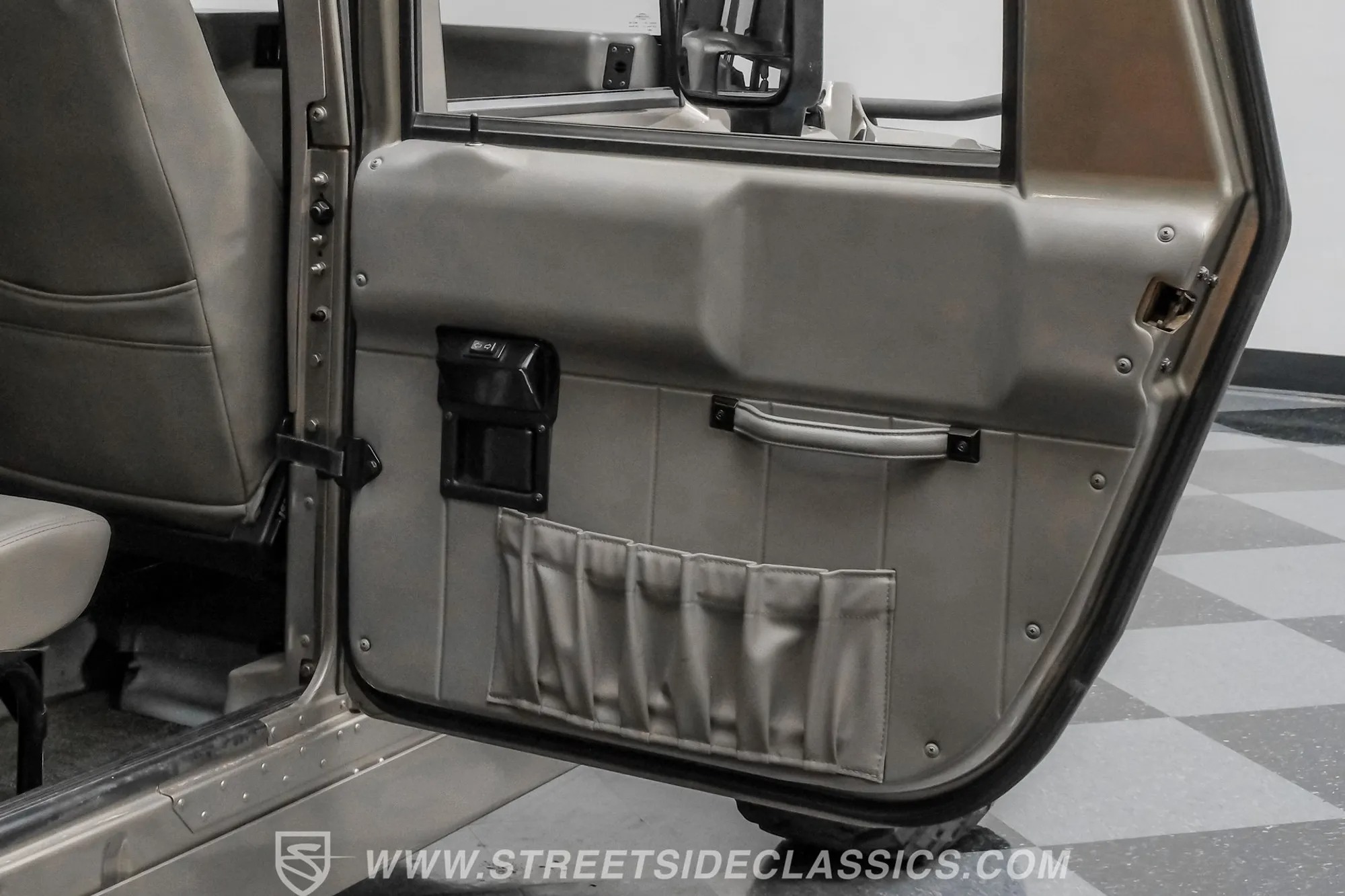 2002 Hummer H1 Wagon