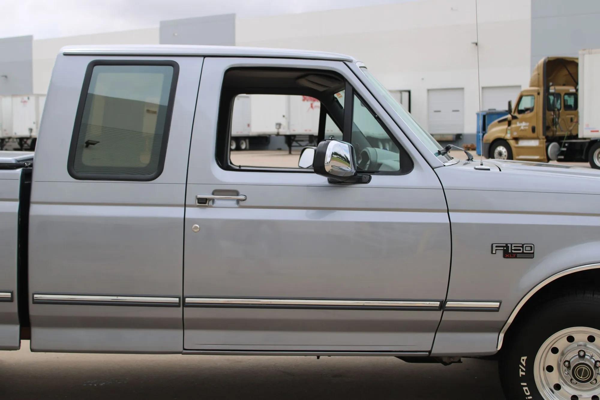 1995 Ford F-150 XLT