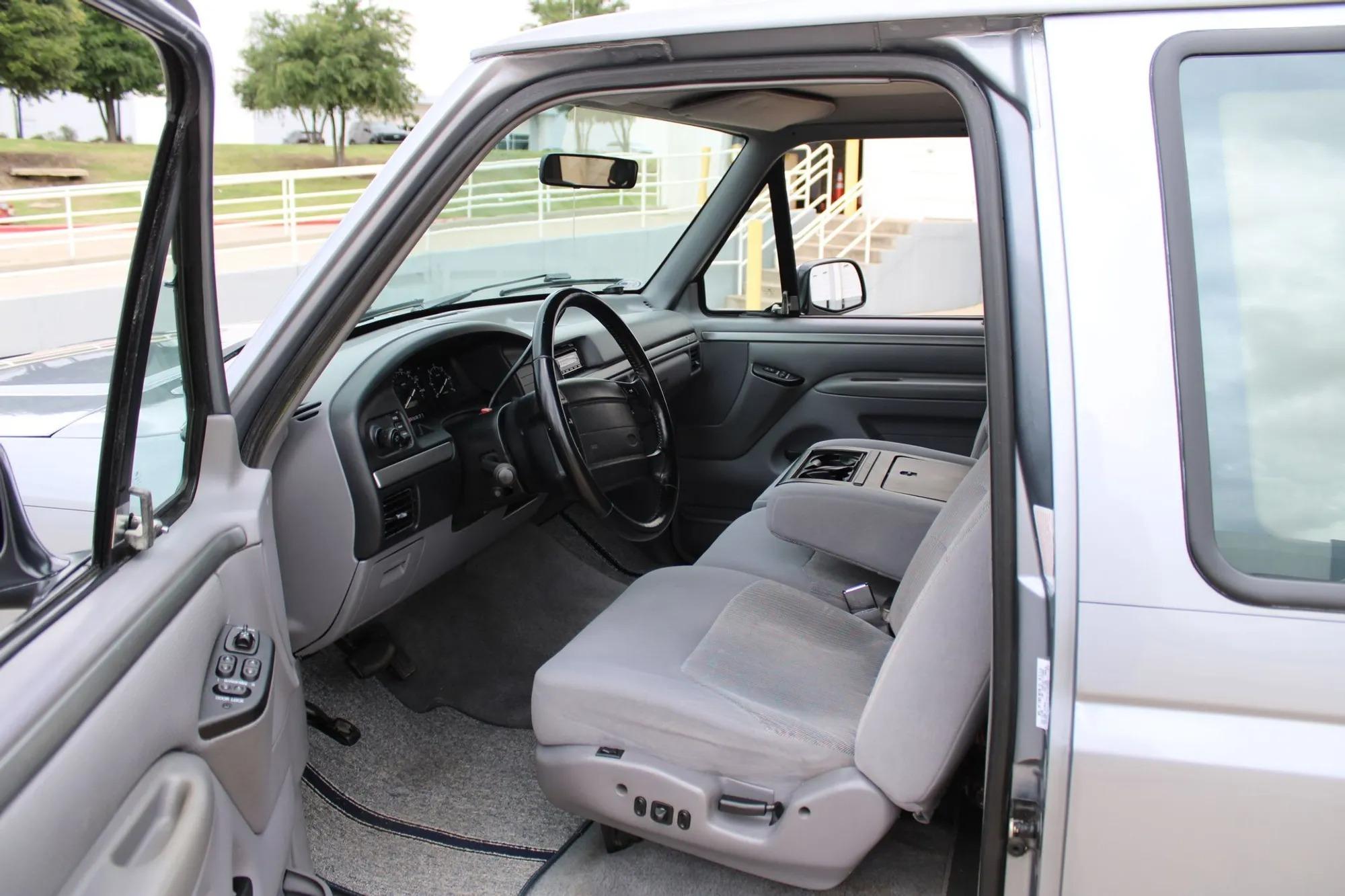 1995 Ford F-150 XLT