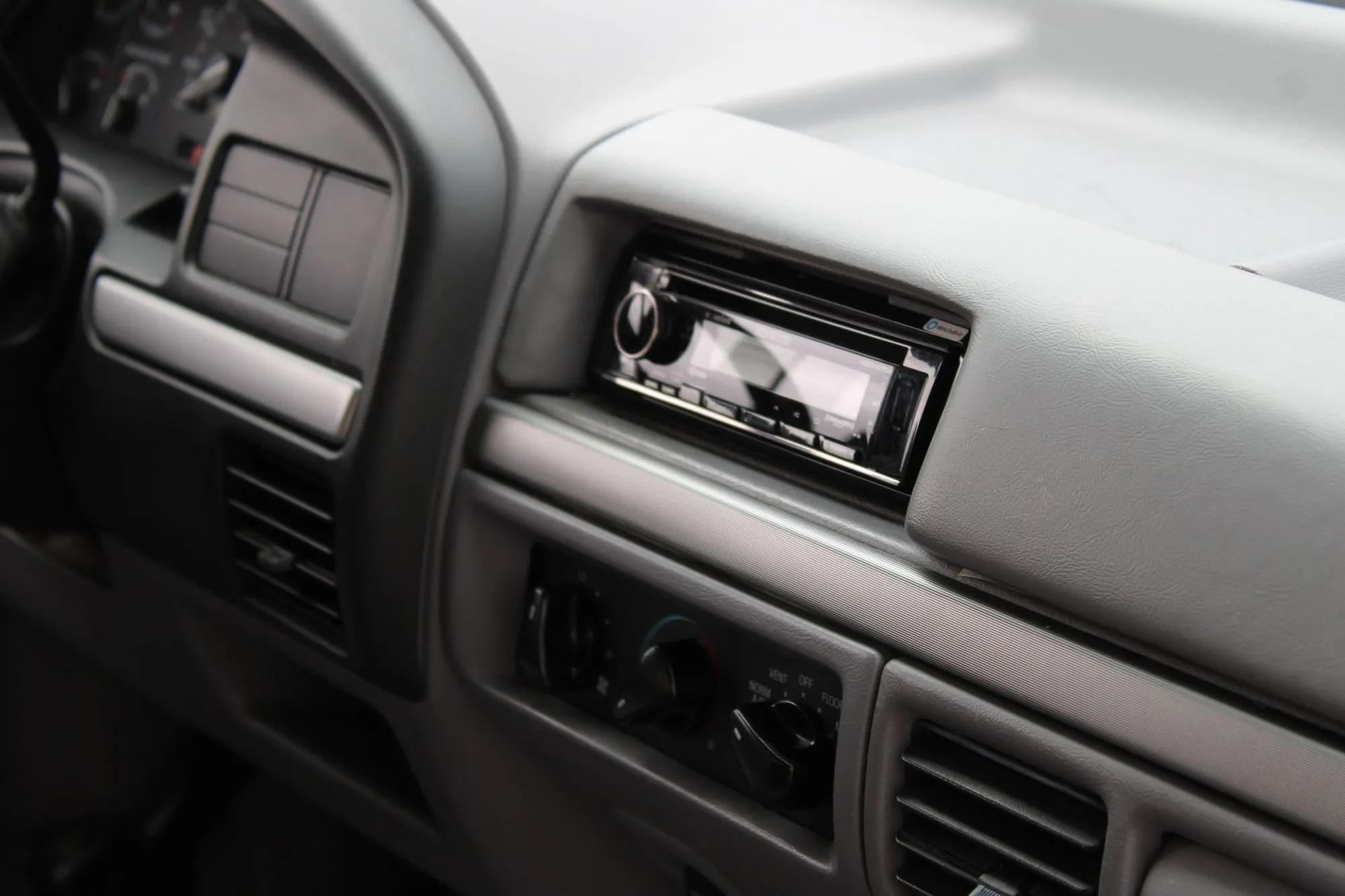 1995 Ford F-150 XLT