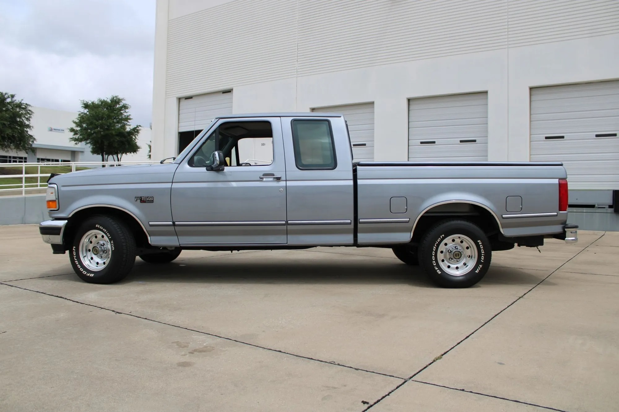 1995 Ford F150 XLT - 4