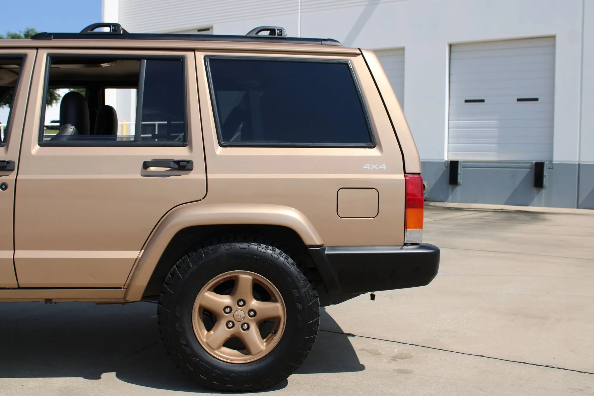 1999 Jeep Cherokee Sport